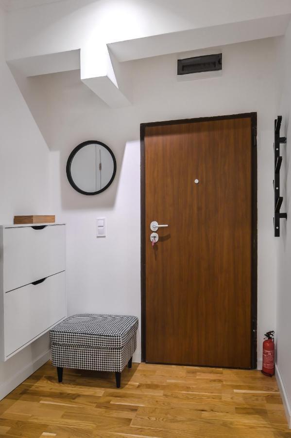 סופיה Pieces Of Nature In A Stylish One-Bedroom Flat By Flat Mаnager מראה חיצוני תמונה